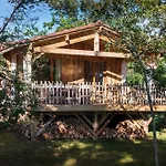 Alojamento de Acomodação e Pequeno-almoço Le Lion D'or En Perigord
