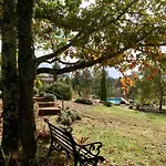 Alojamento de Acomodação e Pequeno-almoço Le Lion D'or En Perigord 4*